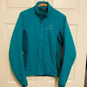 Women’s lightweight jacket
